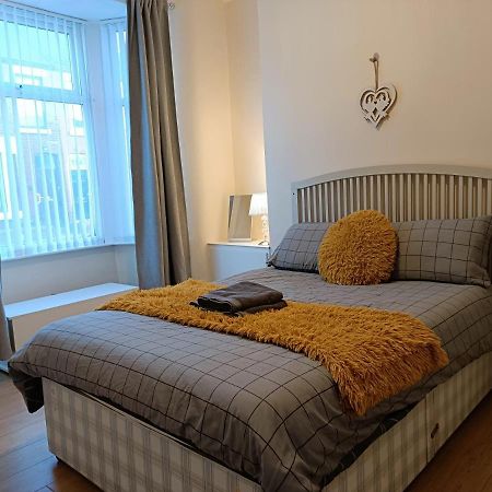 Bright, Comfortable Home, Convenient For City Centre Liverpool Exteriör bild